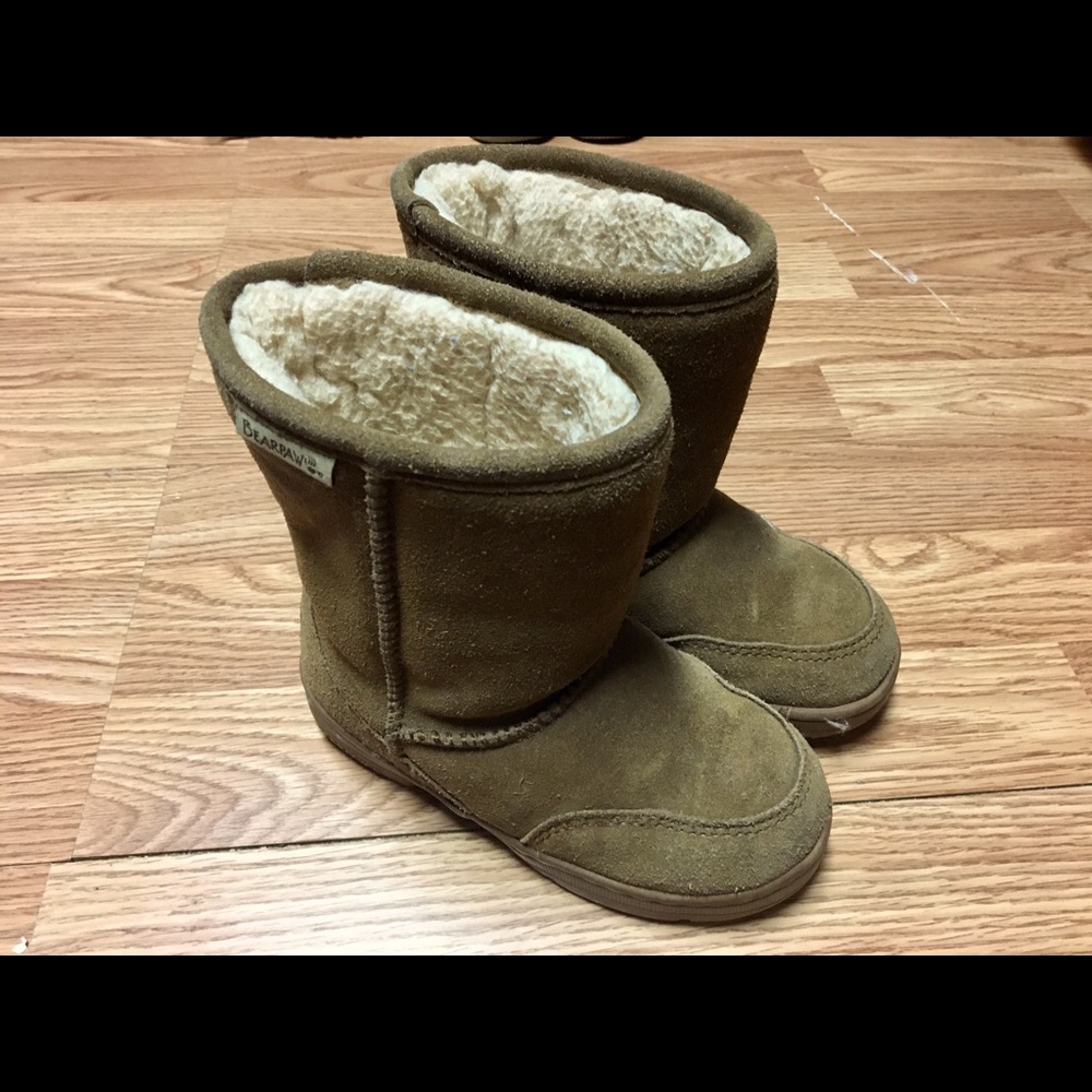 bearpaw girls size 12 winter boots